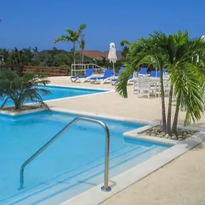 Under The Palms Villa